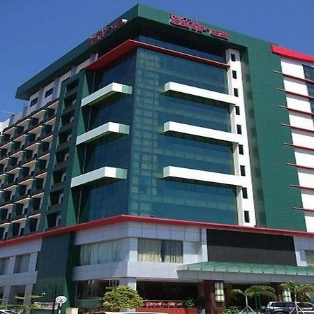 Hotel Aifa Labuan Kültér fotó