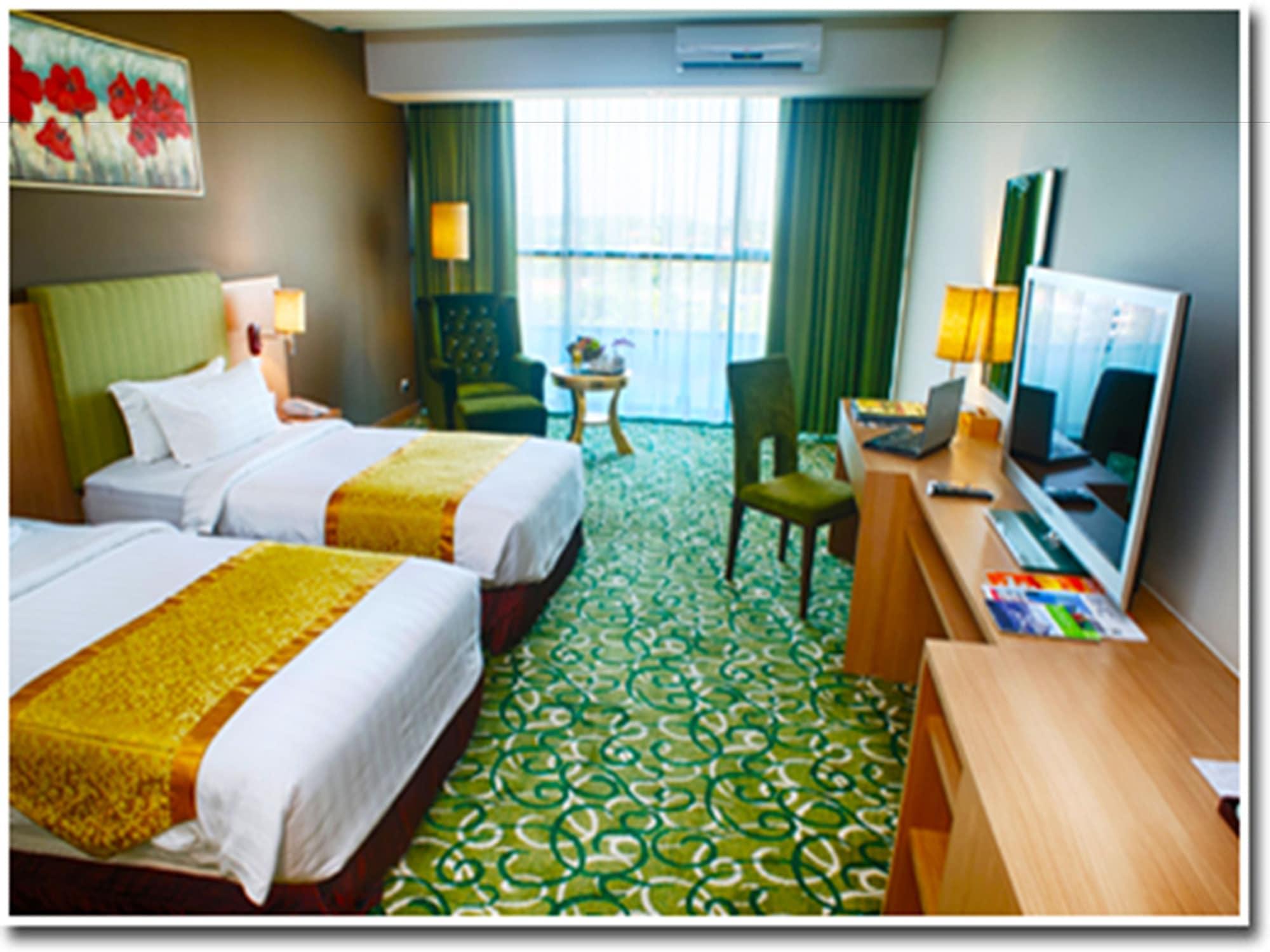 Hotel Aifa Labuan Kültér fotó