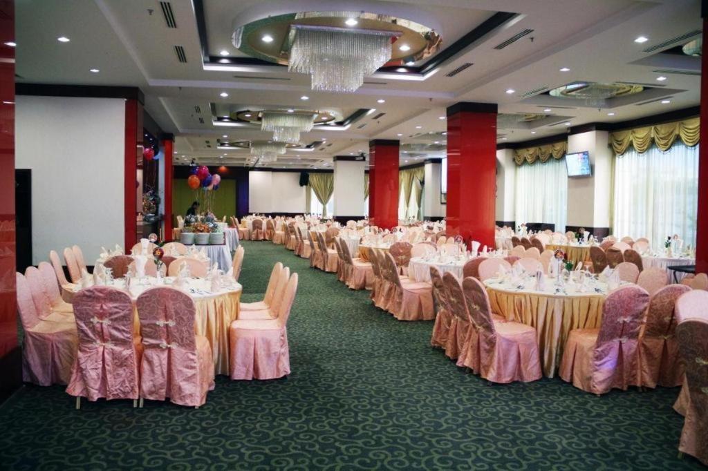 Hotel Aifa Labuan Kültér fotó