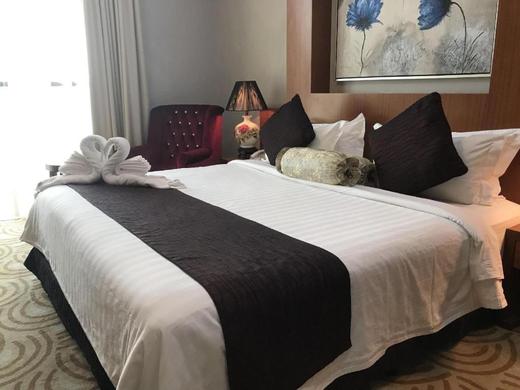 Hotel Aifa Labuan Kültér fotó