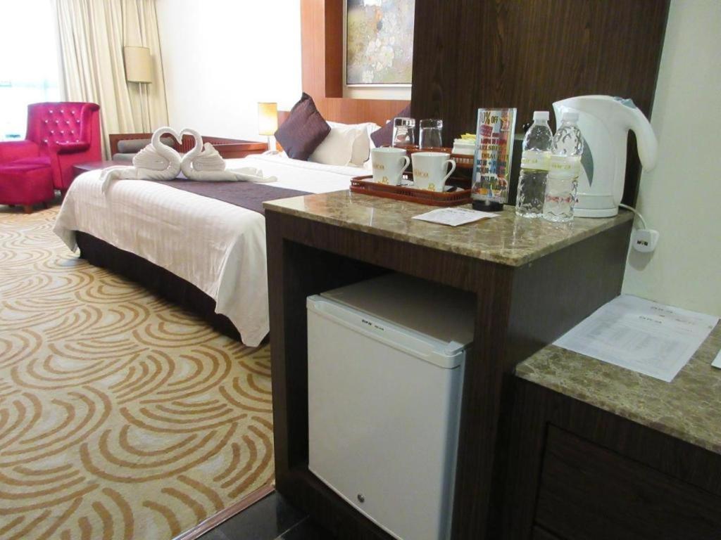 Hotel Aifa Labuan Kültér fotó